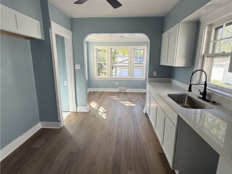 7923 Jameson Road, Parma, OH 44129 Photo 10