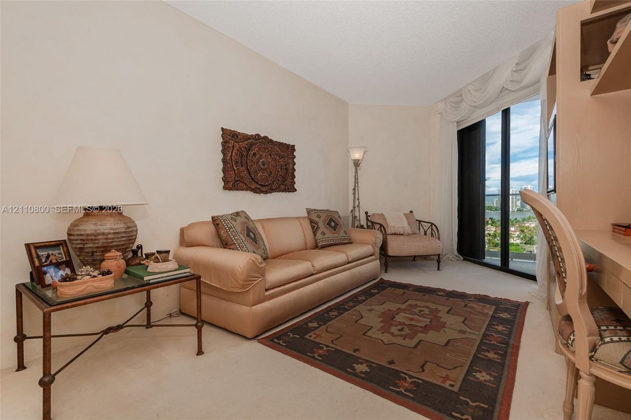 2800 Island Blvd , Unit 1105, Aventura, FL 33160 Photo
