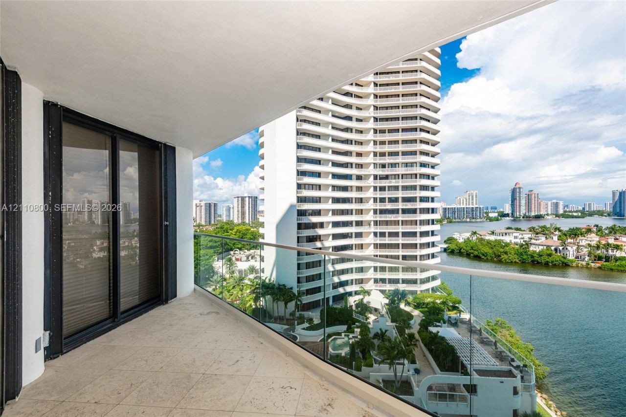 2800 Island Blvd , Unit 1105, Aventura, FL 33160 Photo