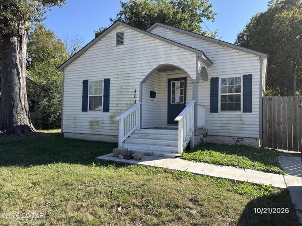 404 E 4th Street , Trenton, TN 38382