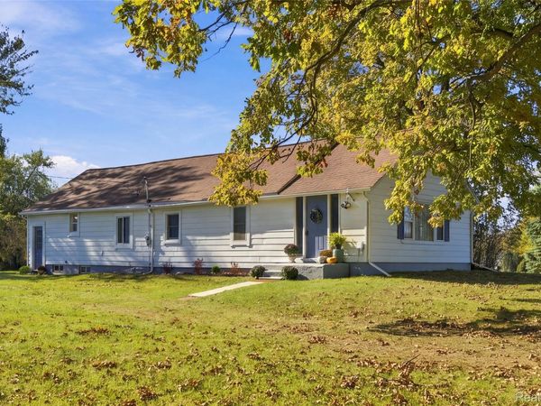 9433 W Lovejoy Road , Conway Township, Mi 48872