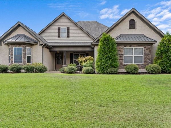 11696 Arbor Oaks Road, Northport, AL 35475