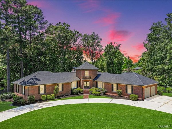528 Northshore Drive, Tuscaloosa, AL 35406