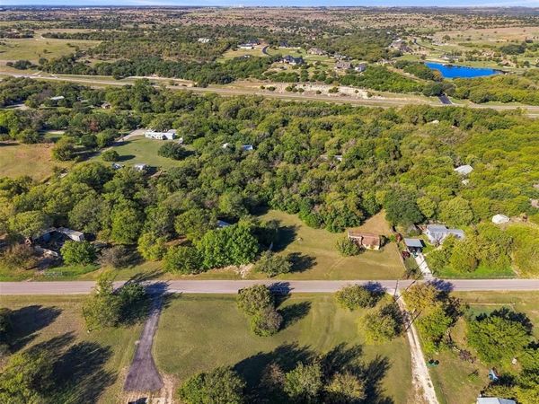 113 Brook Drive , Cresson, TX 76035