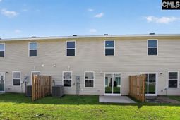 237 Iverson Drive  photo 4