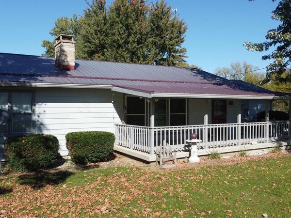 101 N Neer Dr, Silver Lake, IN 46982
