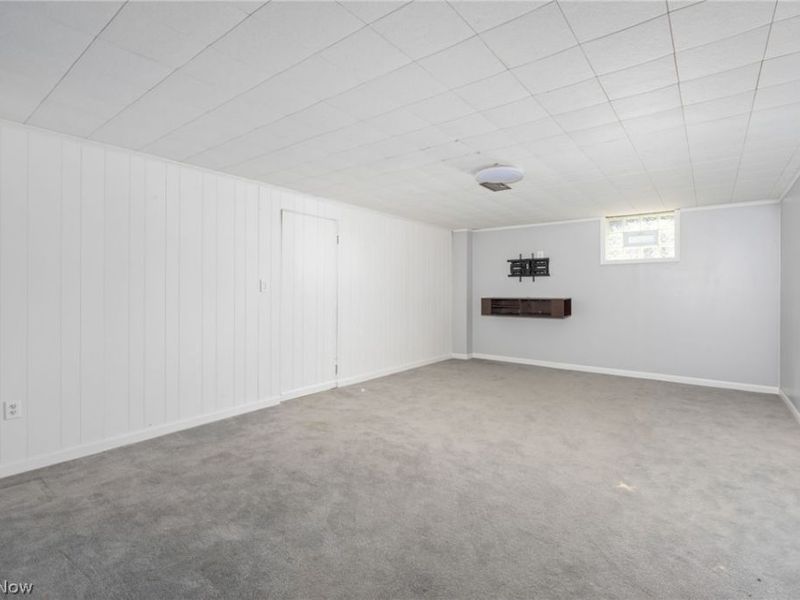 2875 Pikes Avenue, Akron, OH 44314 Photo 37