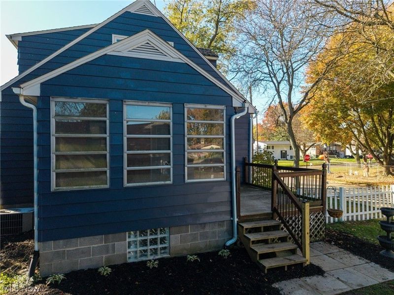 2875 Pikes Avenue, Akron, OH 44314 Photo 5