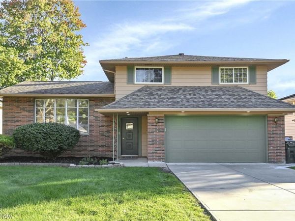 23451 Sharon Drive , North Olmsted, OH 44070