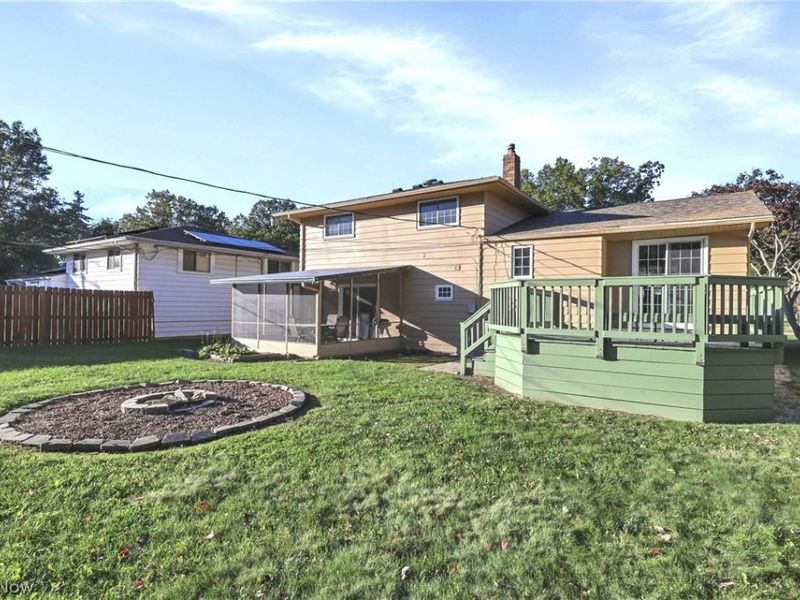 23451 Sharon Drive , North Olmsted, OH 44070 Photo 8