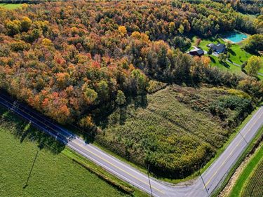 Linden Road , East Bethany, NY 14054