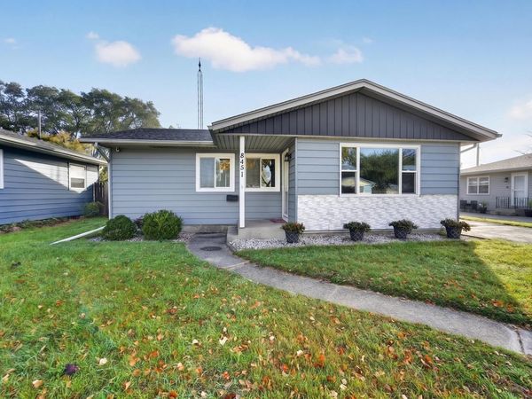 8451 14th AVENUE, Kenosha, WI 53143