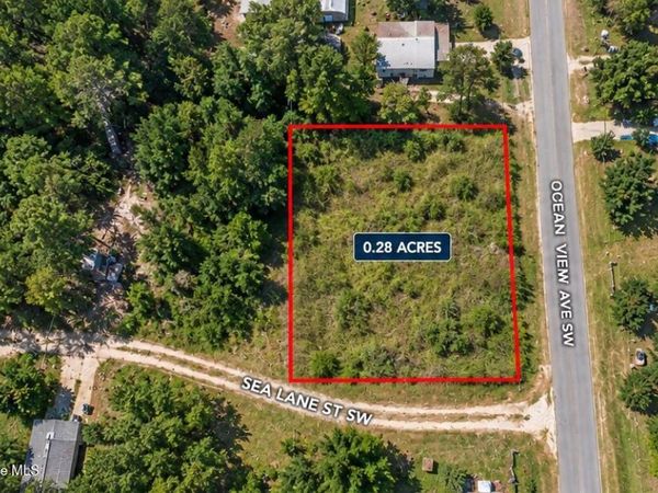 1206 Sea Lane Street SW, Supply, NC 28462