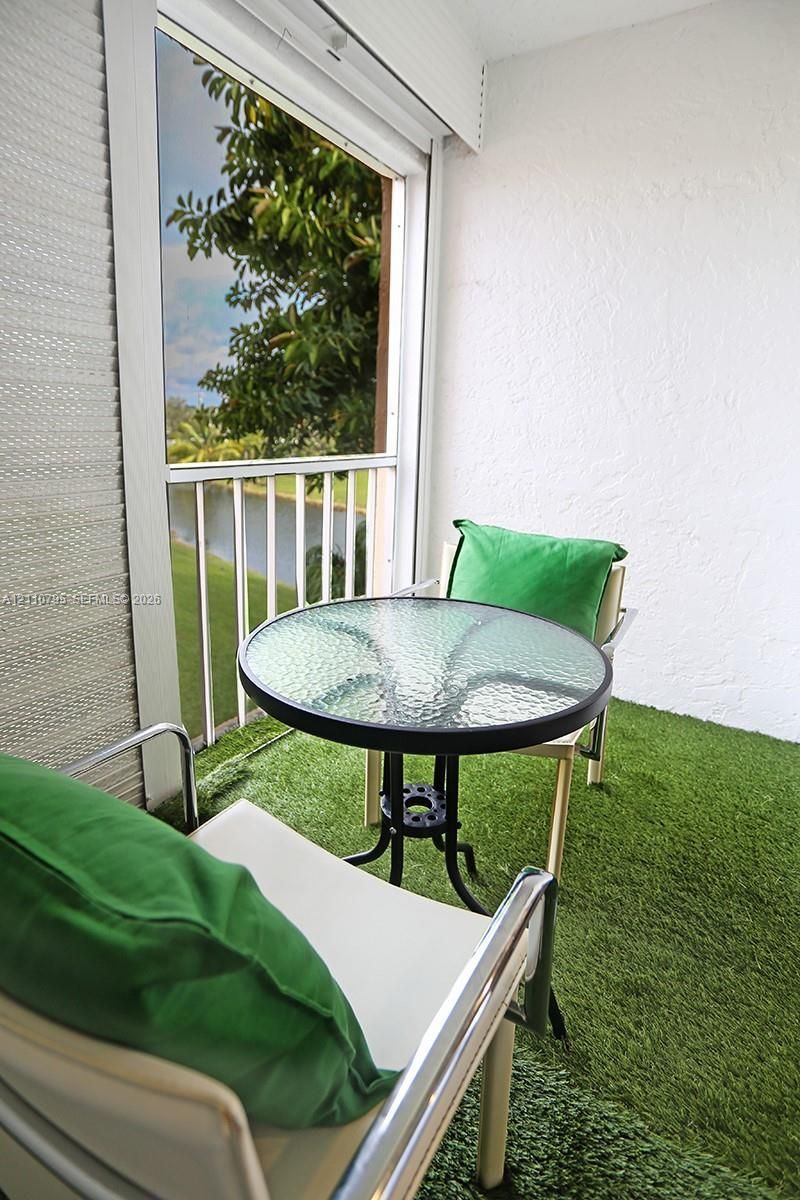 6570 Royal Palm Blvd , Unit 301J, Margate, FL 33063 Photo