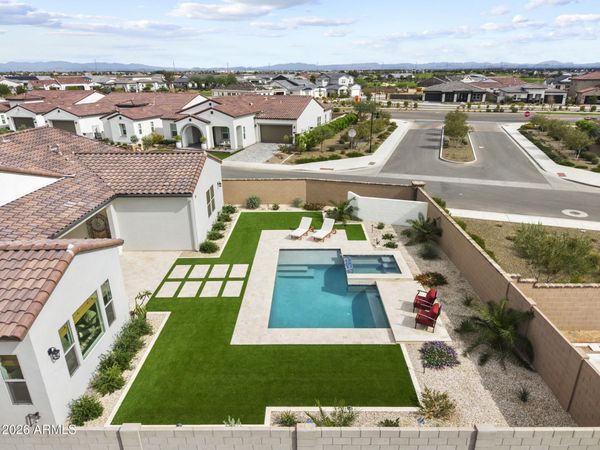 17971 W LUANA Street, Surprise, AZ 85388