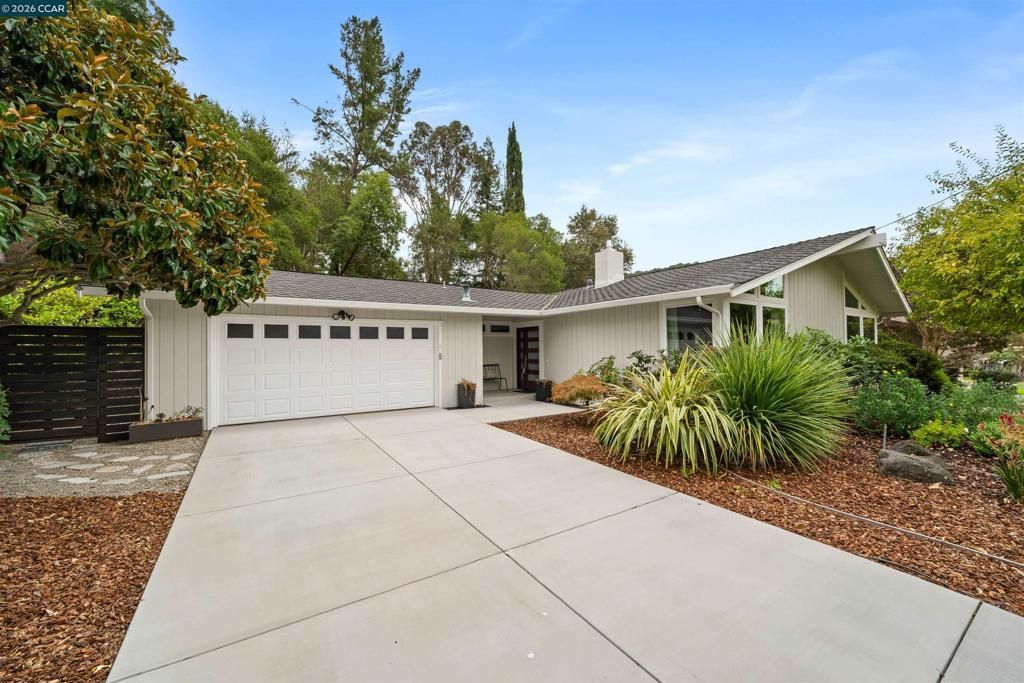 157 Shuey Dr, Moraga, CA 94556 Main Photo
