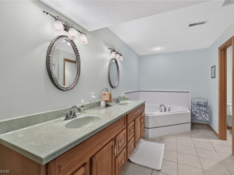 6469 Carter Boulevard, Mentor, OH 44060 Photo 32
