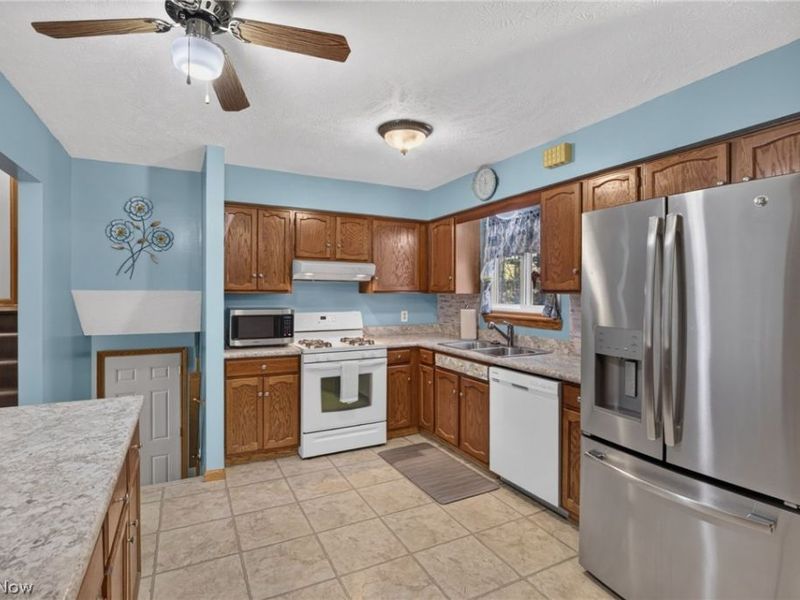 6469 Carter Boulevard, Mentor, OH 44060 Photo 7