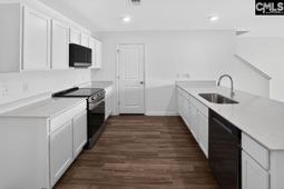 239 Iverson Drive  photo 4