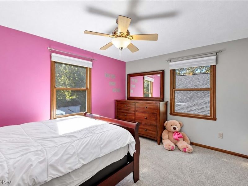 970 Scenic Lane, Seven Hills, OH 44131 Photo 25