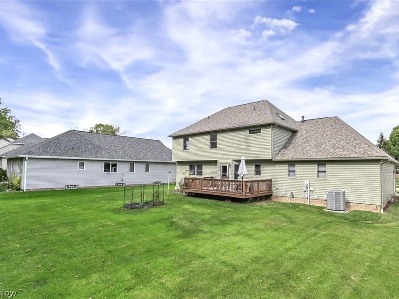 970 Scenic Lane, Seven Hills, OH 44131 Photo 32