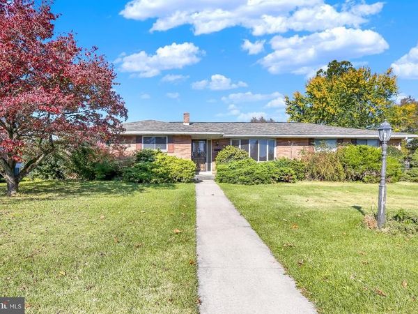 135 FAIRVIEW DRIVE , KUTZTOWN, PA 19530