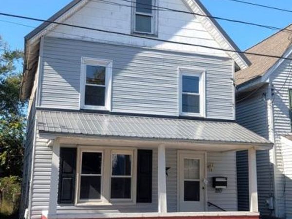 210 N POPLAR STREET , LAUREL, DE 19956
