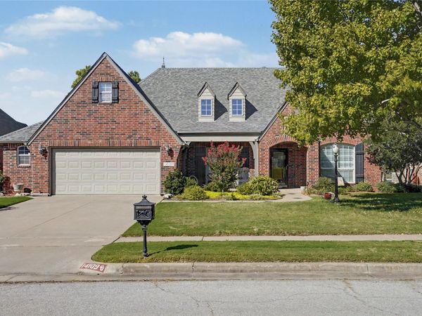 14109 E 104th Street North , Owasso, OK 74055