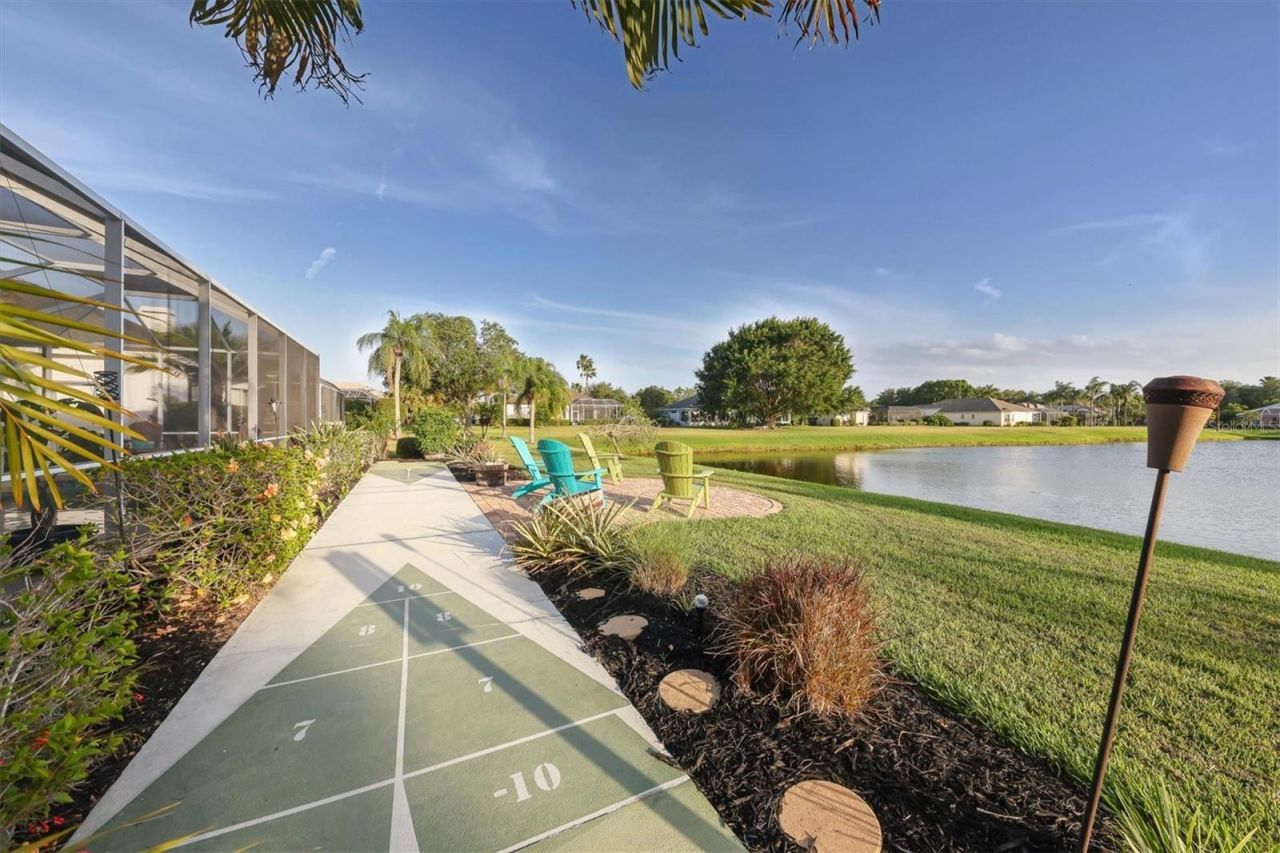 9910 Laurel Valley Avenue Circle , Bradenton, FL 34202 Photo