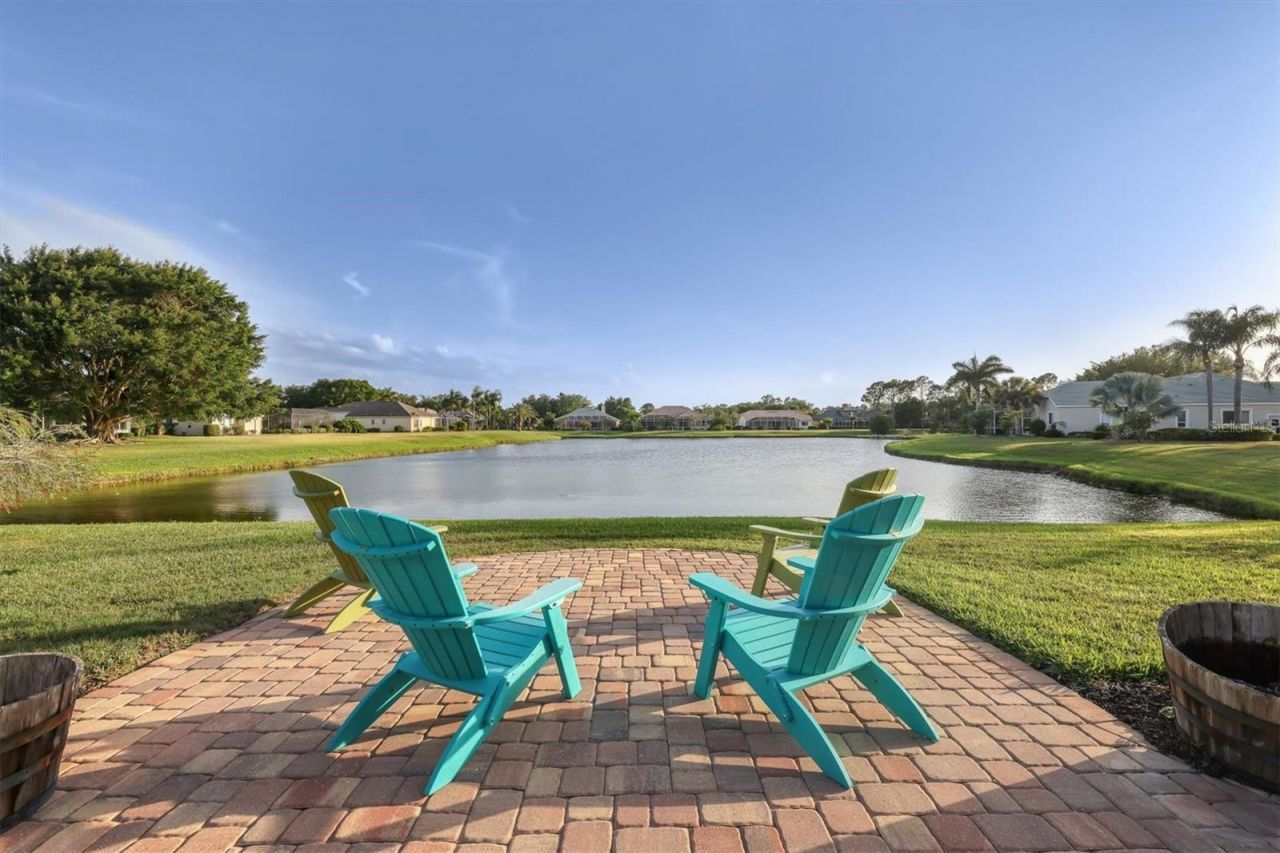 9910 Laurel Valley Avenue Circle , Bradenton, FL 34202 Photo