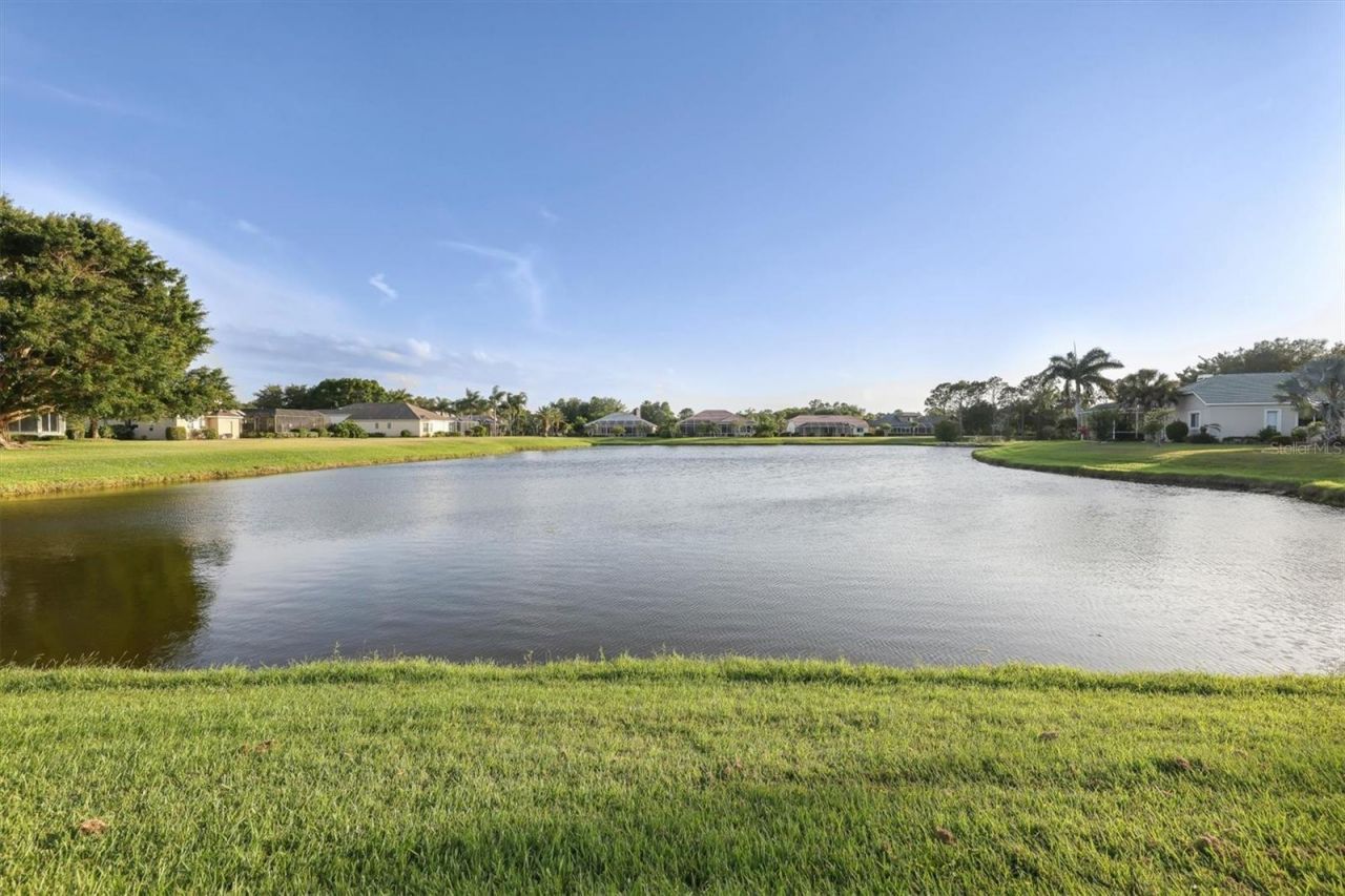 9910 Laurel Valley Avenue Circle , Bradenton, FL 34202 Photo