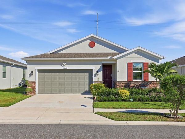 1042 HEIRLOOM DRIVE , HAINES CITY, FL 33844