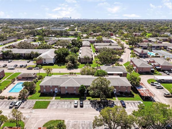 1124 85TH TERRACE N, Unit D, ST PETERSBURG, FL 33702
