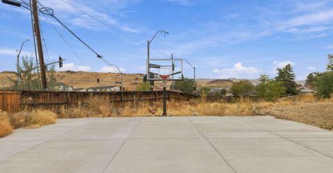 3835 Moorpark Court, Sun Valley, NV 89433 Photo