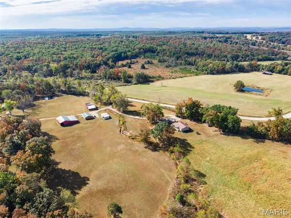 8965 Old Jackson Road , Fredericktown, MO 63645