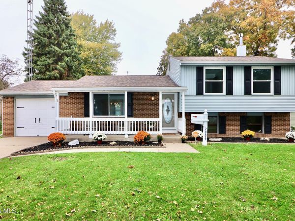 2909 Northshore Drive, Toledo, OH 43611