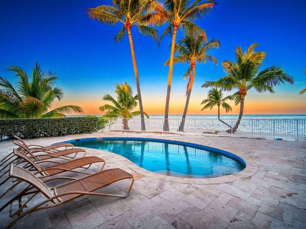 74501 Overseas Highway, ISLAMORADA, FL 33036