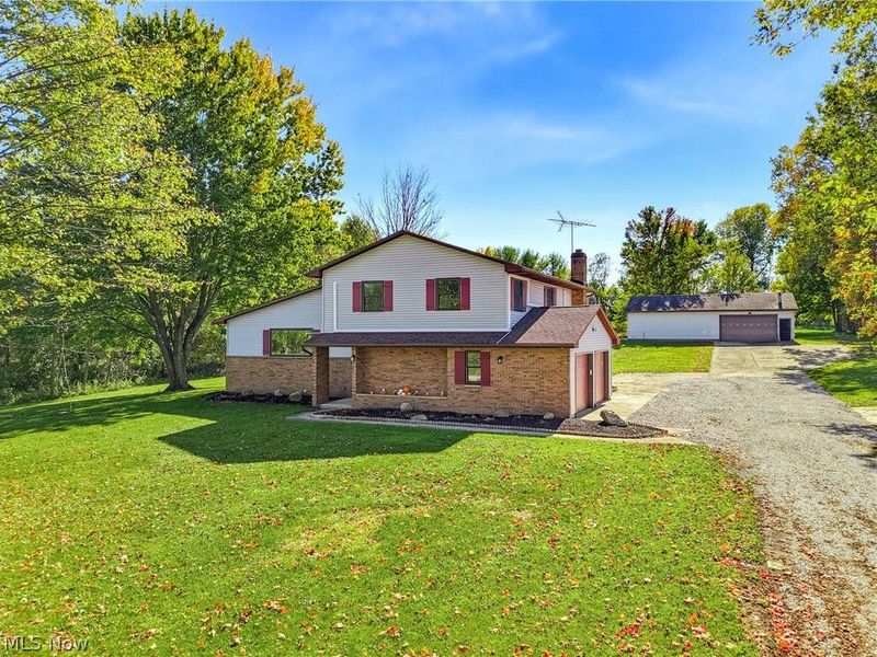 1403 E Easton Road, Creston, OH 44217 Photo 2