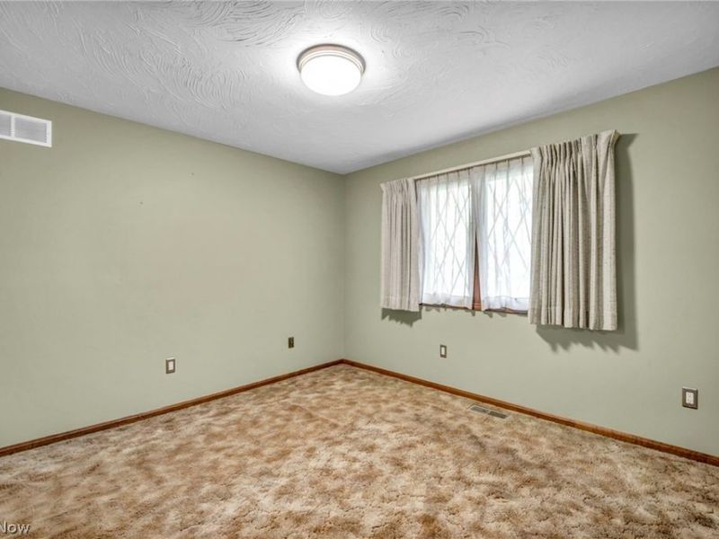 4081 Clearwater Drive, Parma, OH 44134 Photo 29
