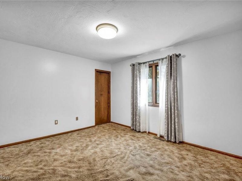 4081 Clearwater Drive, Parma, OH 44134 Photo 30