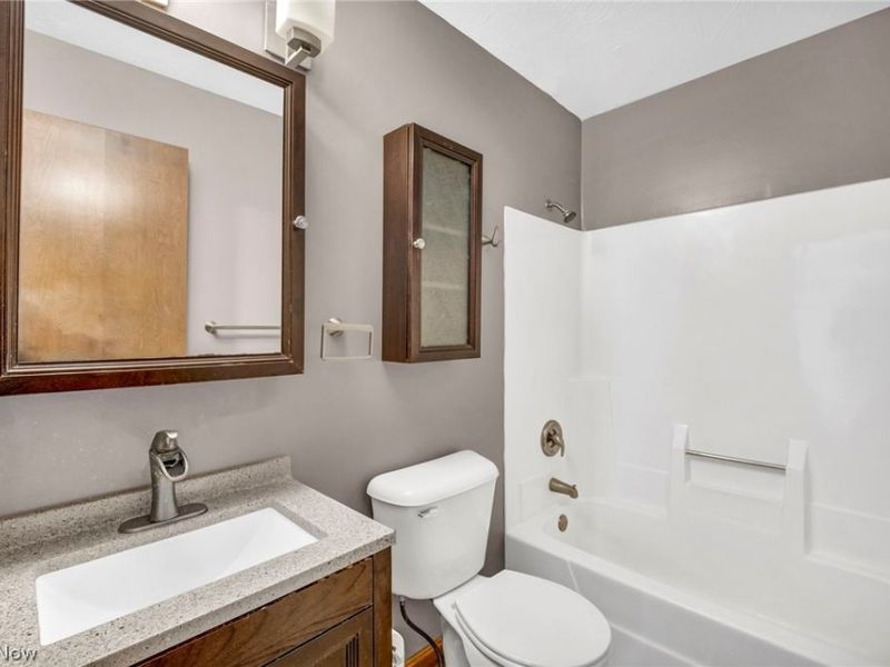 4081 Clearwater Drive, Parma, OH 44134 Photo 33
