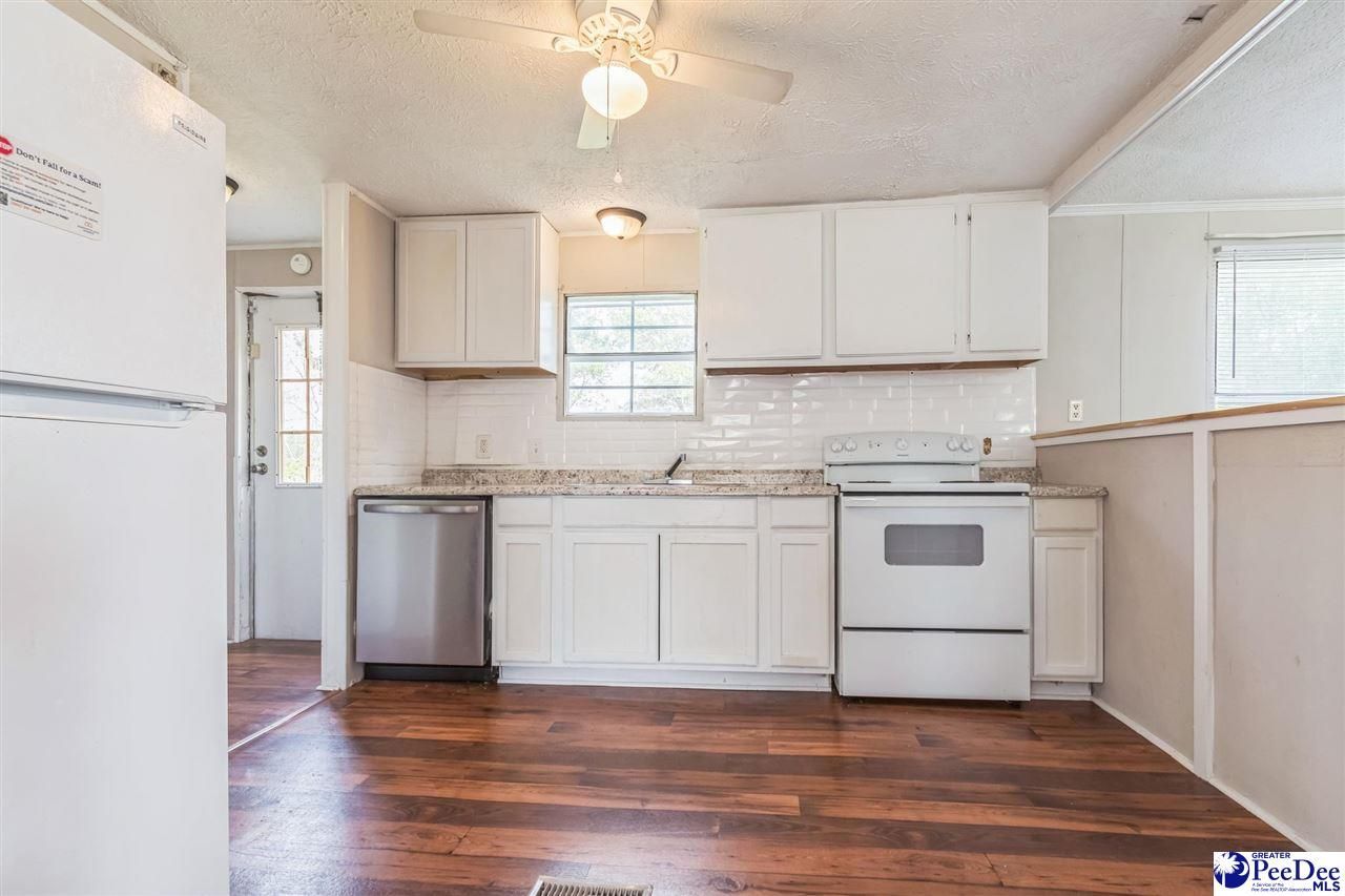 148 Cactus Road Photo 9