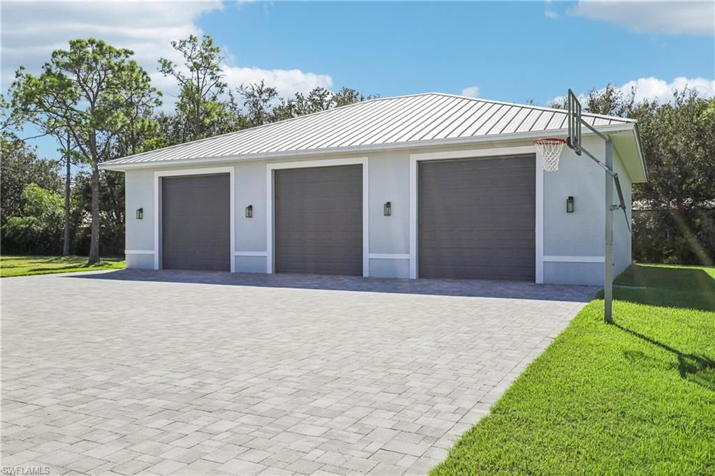 10440 Deer Run Farms Rd, Fort Myers, FL 33966 Photo