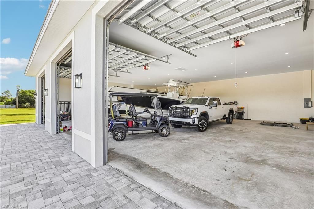 10440 Deer Run Farms Rd, Fort Myers, FL 33966 Photo
