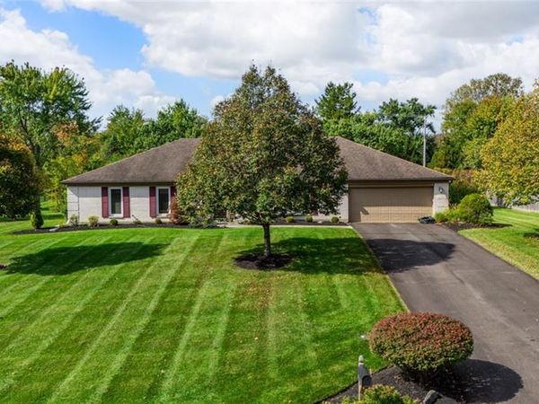 1582 Roamont Drive, Washington TWP, OH 45459