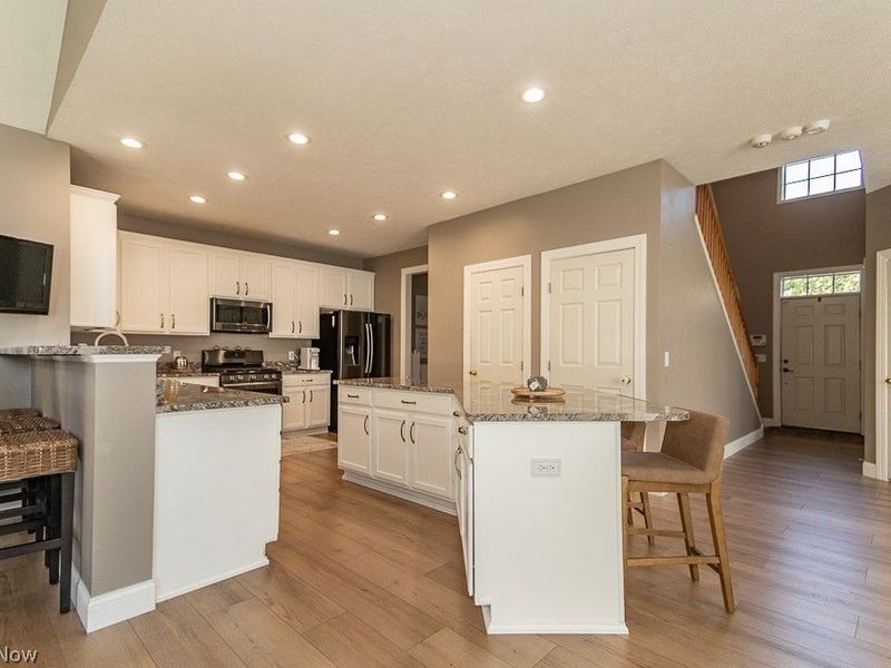 10138 Creekview Court , Streetsboro, OH 44241 Photo 5