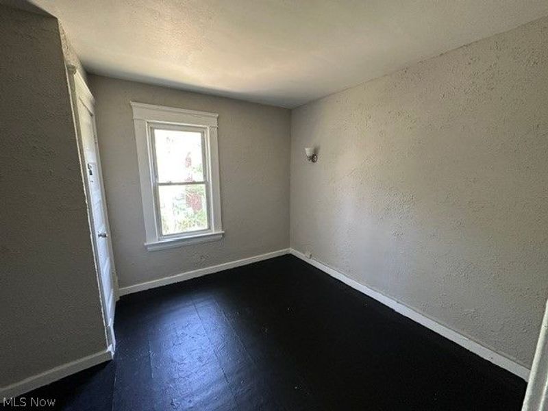 884 E 150th Street, Cleveland, OH 44110 Photo 12