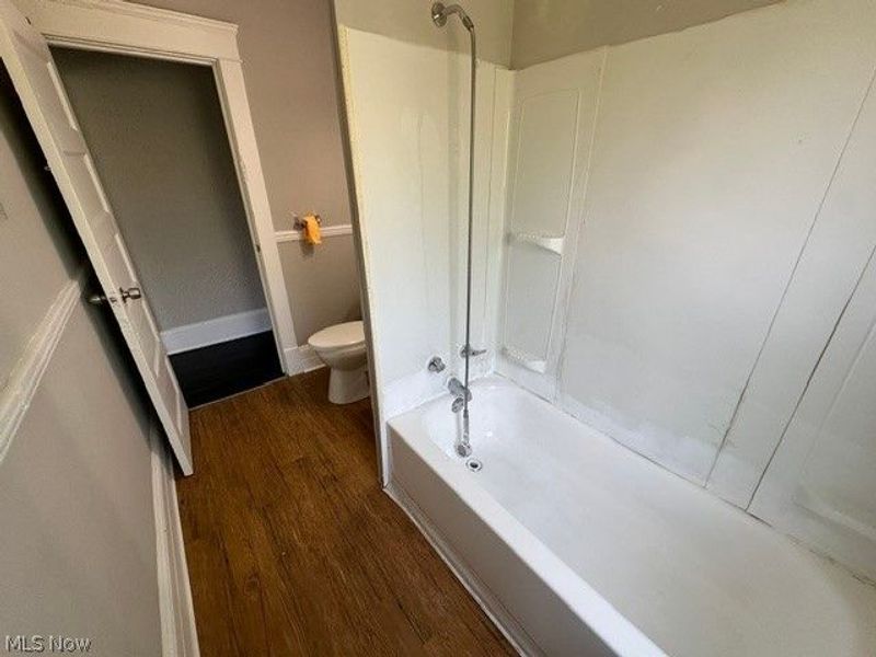 884 E 150th Street, Cleveland, OH 44110 Photo 14