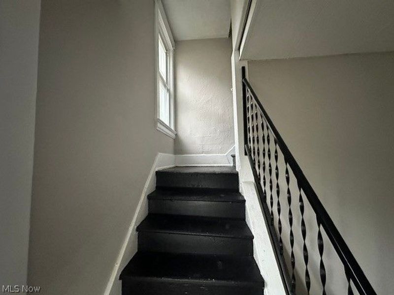 884 E 150th Street, Cleveland, OH 44110 Photo 19