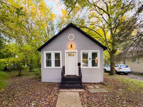 174 Cross Street, Benton Harbor, MI 49022